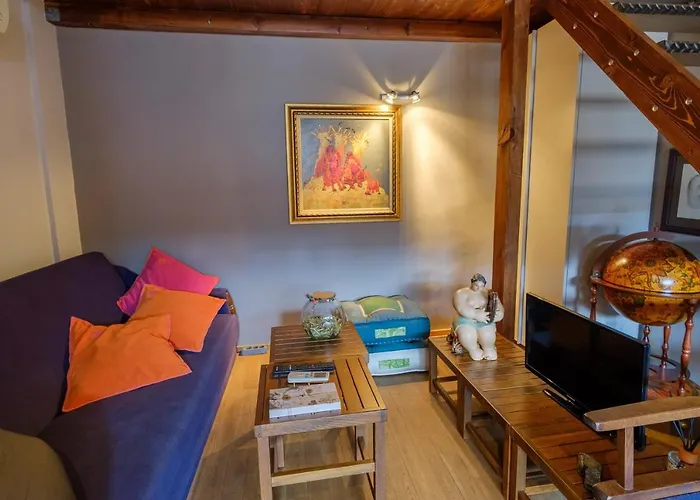 Апартамент The Gallery - Art In The Heart Of By Flat Mаnager *