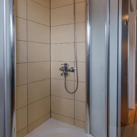 Lägenhet The Gallery - Art In The Heart Of By Flat Mаnager